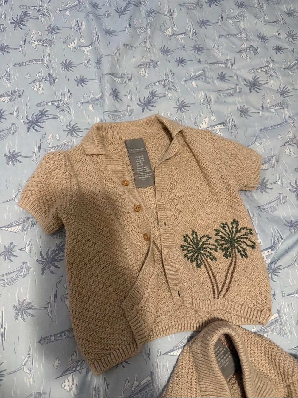 TAHARI BABY SET